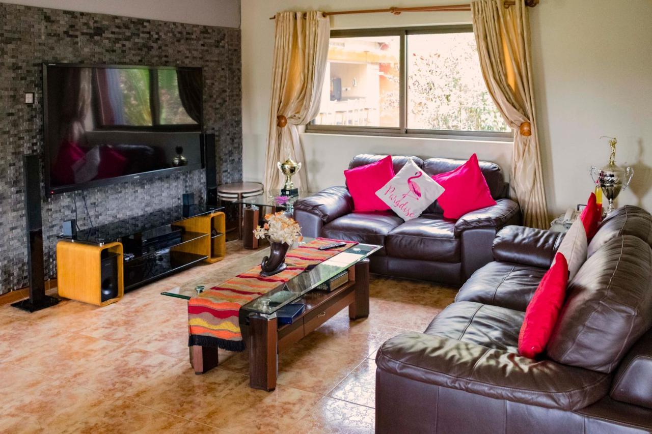 Fort Fun City Hotel Fort Portal エクステリア 写真